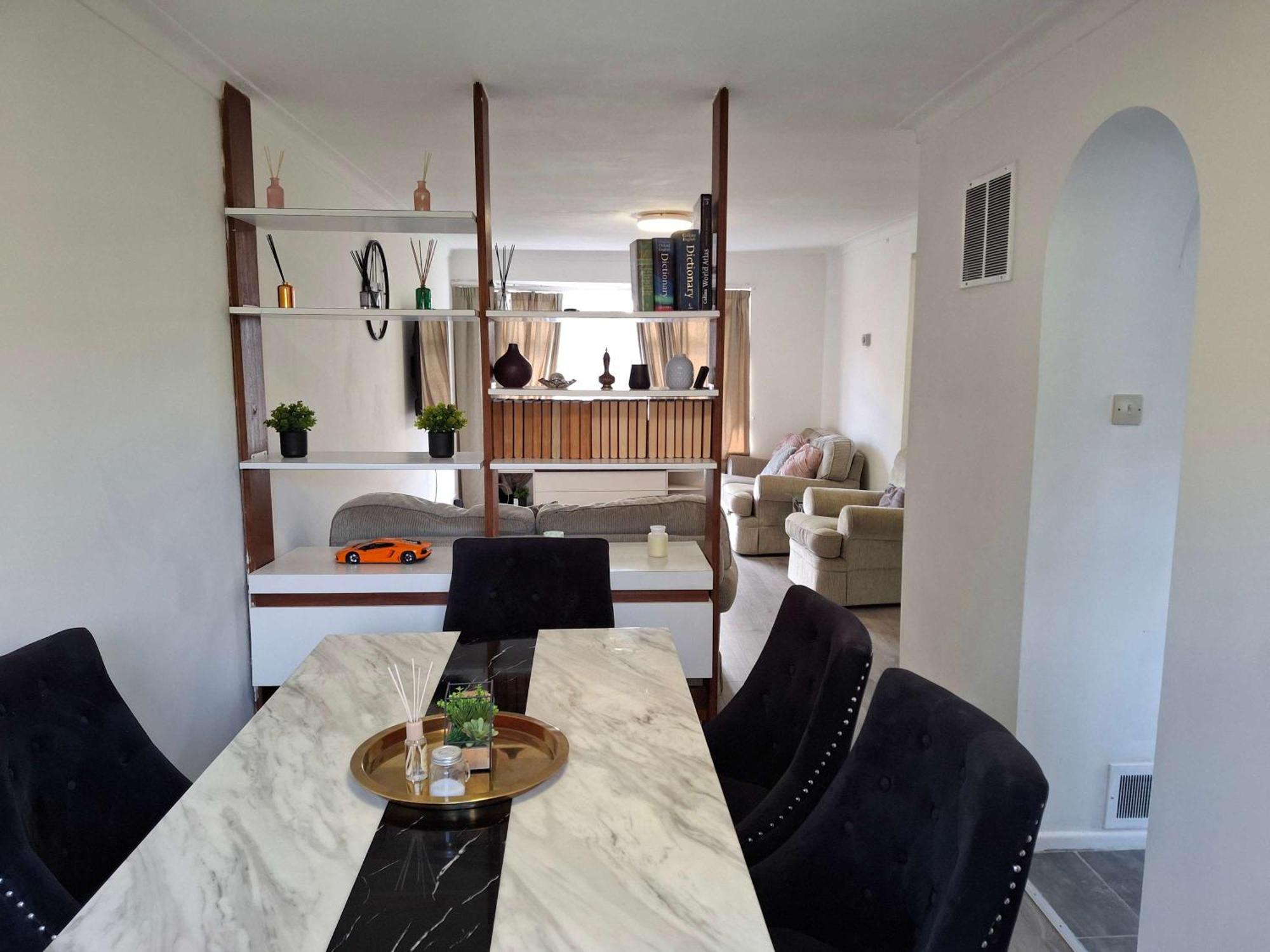 Nicely Decorated 3 Bedroom House Near Heathrow, London Staines-upon-Thames Dış mekan fotoğraf