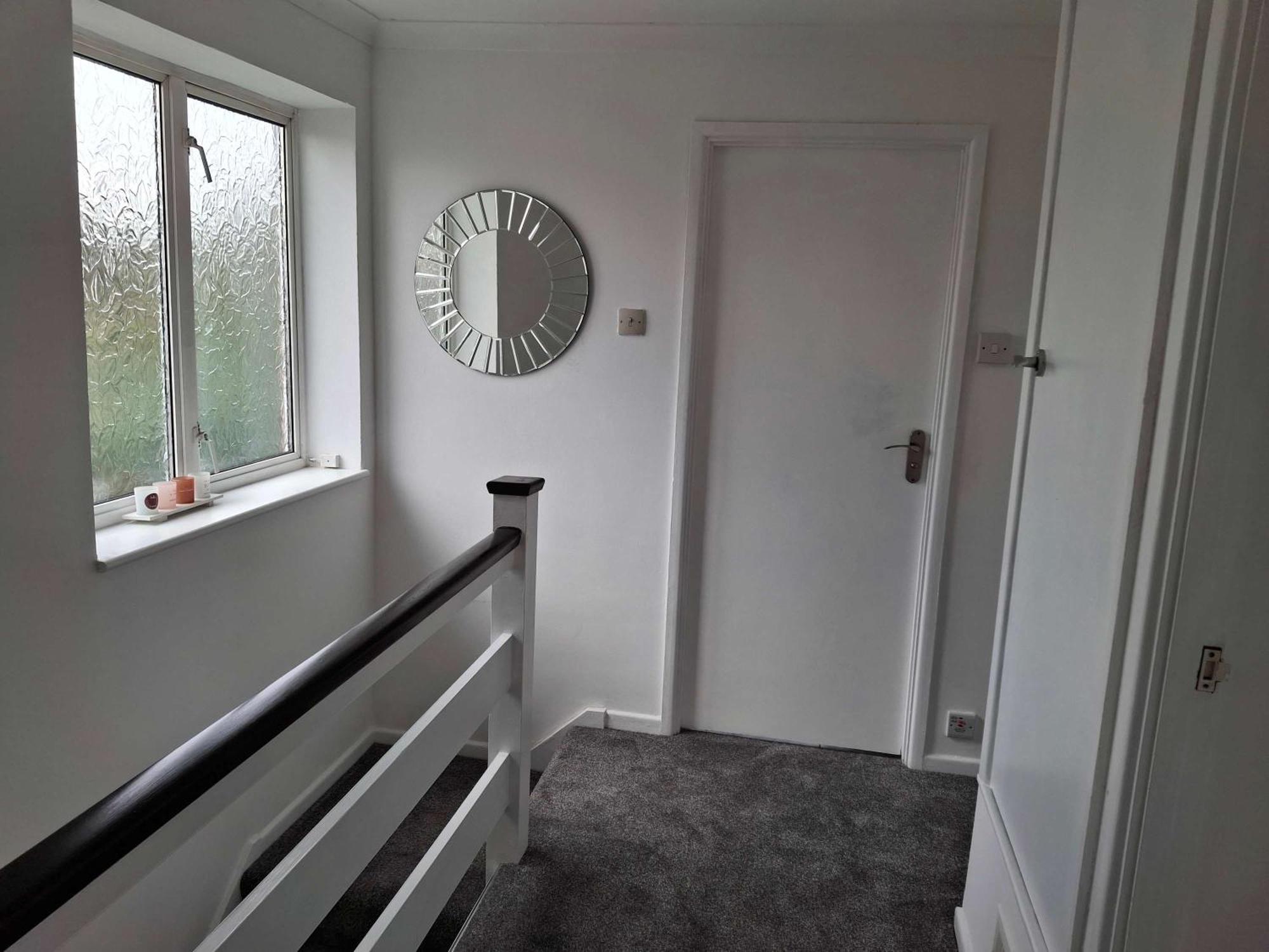 Nicely Decorated 3 Bedroom House Near Heathrow, London Staines-upon-Thames Dış mekan fotoğraf